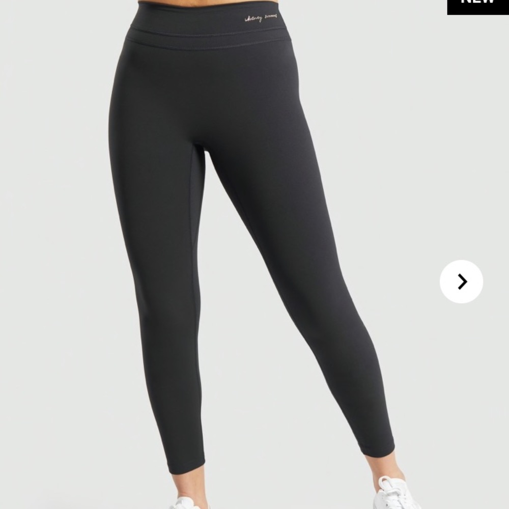 Whitney Simmons leggings